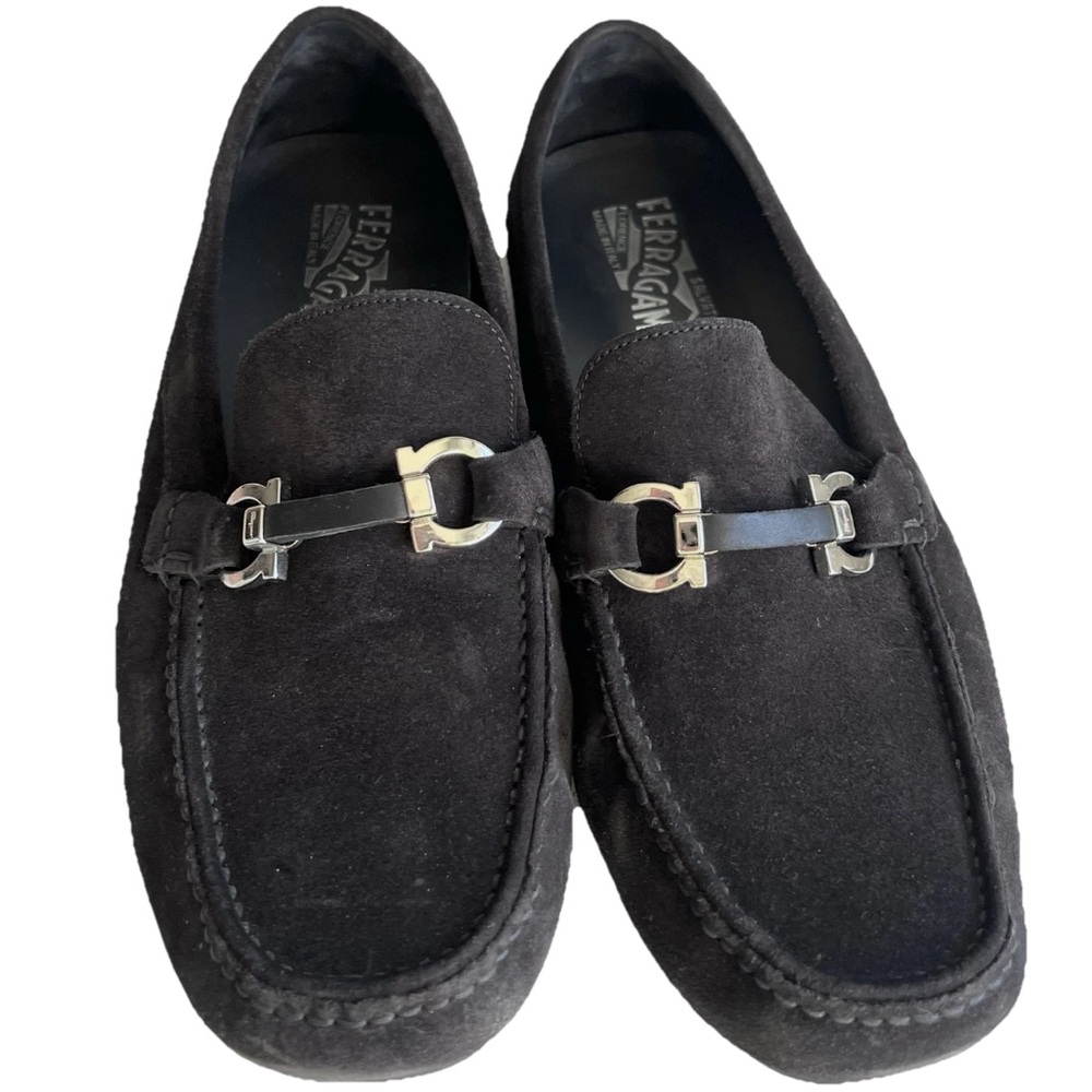Salvatore Ferragamo Salamanca Black Suede Gancini Driving Loafer Shoes 9 EE Wide